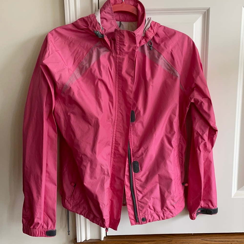 Women’s rain jacket